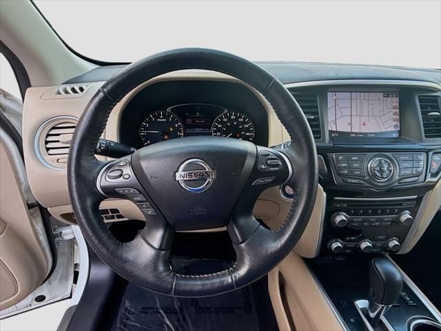 2019 Nissan Pathfinder SV