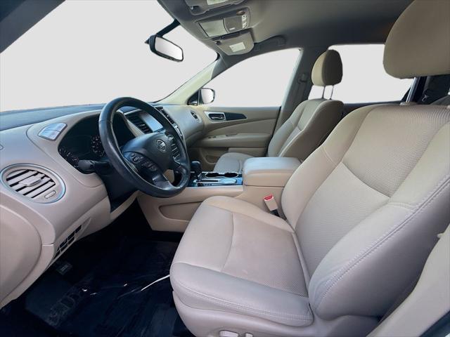 2019 Nissan Pathfinder SV