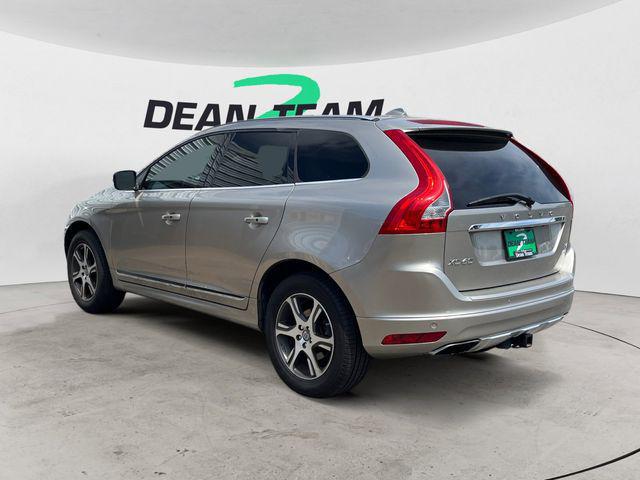 2015 Volvo XC60 T6 Platinum