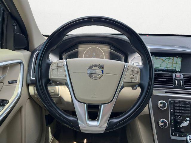 2015 Volvo XC60 T6 Platinum