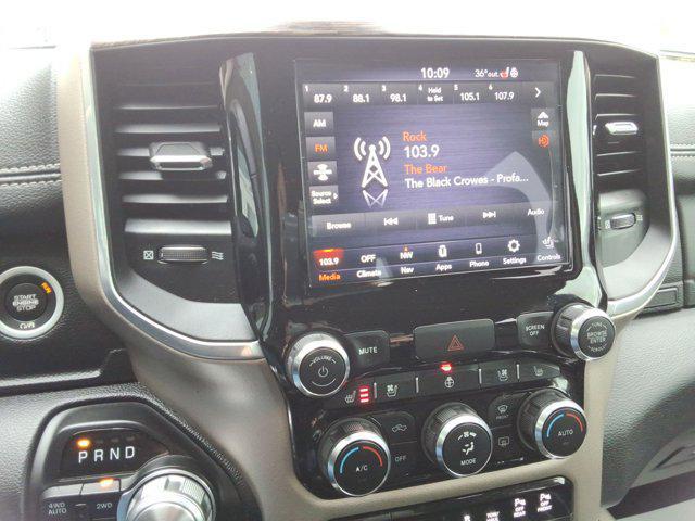 2020 Ram 1500 Laramie Crew Cab 4x4 5'7" Box