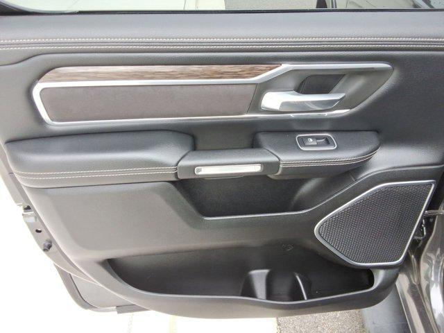 2020 Ram 1500 Laramie Crew Cab 4x4 5'7" Box