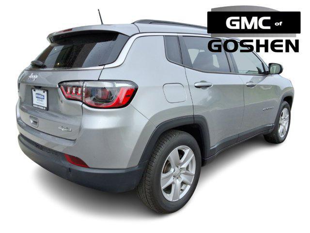 2022 Jeep Compass Latitude FWD