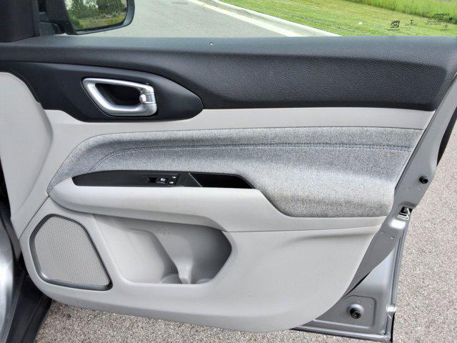 2022 Jeep Compass Latitude FWD