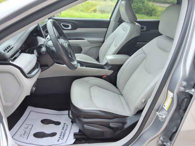 2022 Jeep Compass Latitude FWD