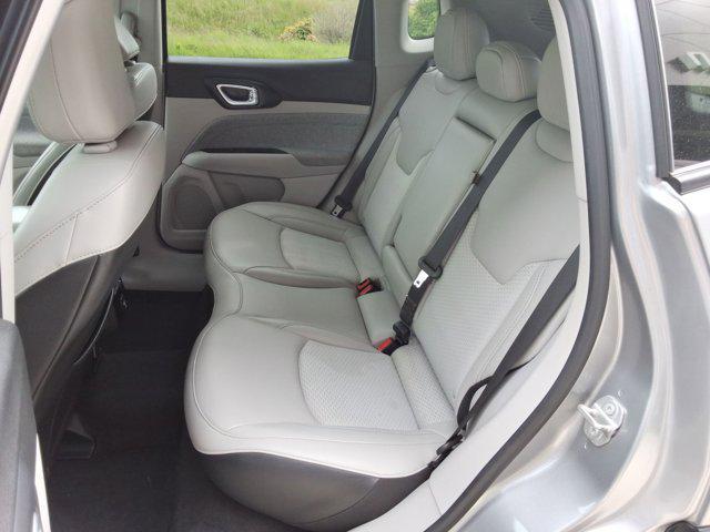 2022 Jeep Compass Latitude FWD