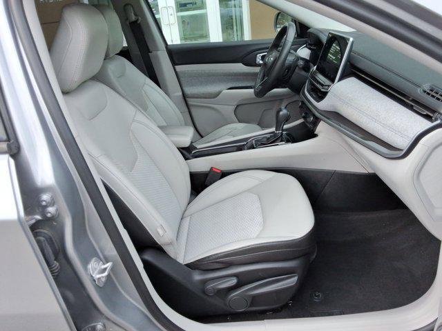 2022 Jeep Compass Latitude FWD