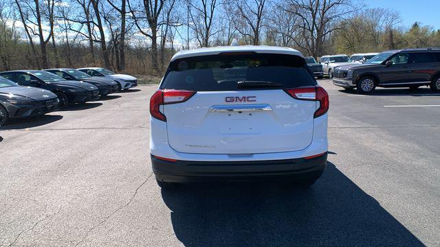 2024 GMC Terrain FWD SLE