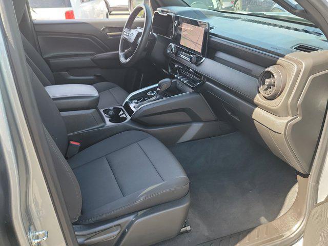 2023 Chevrolet Colorado 4WD Crew Cab Short Box Trail Boss