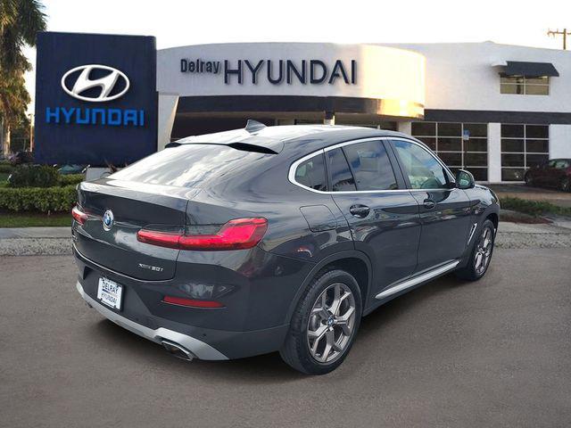 2022 BMW X4 xDrive30i