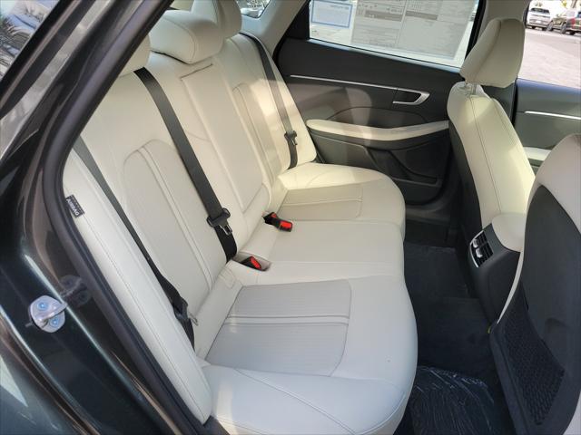 2026 Hyundai Sonata Hybrid SEL
