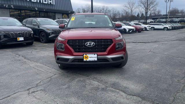 2025 Hyundai Venue SE