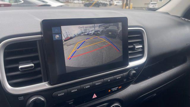 2025 Hyundai Venue SE