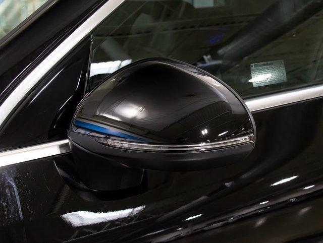 2026 Mercedes-Benz GLC 4MATIC