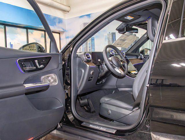 2026 Mercedes-Benz GLC 4MATIC