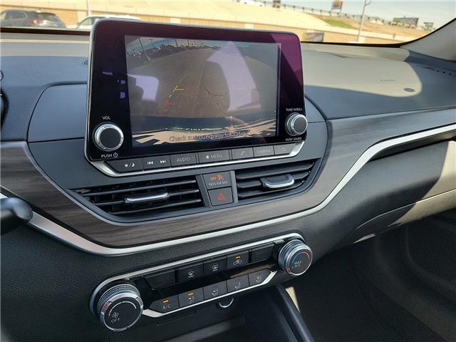2025 Nissan Altima SV FWD