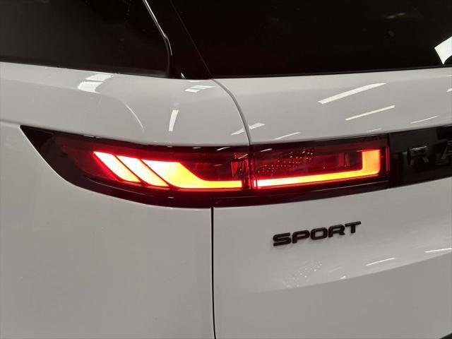 2024 Land Rover Range Rover Sport SE