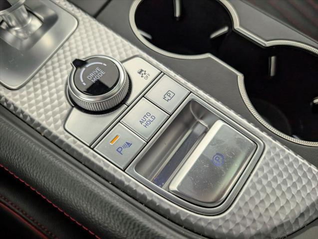 2023 Genesis G70 2.0T RWD