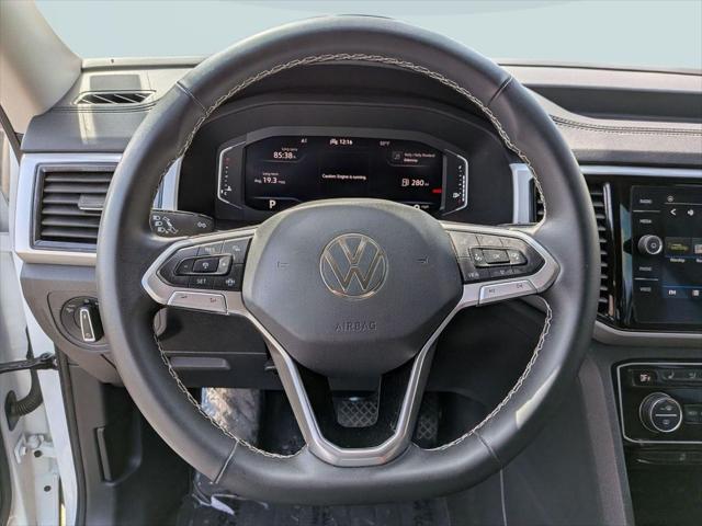2022 Volkswagen Atlas 3.6L V6 SE w/Technology