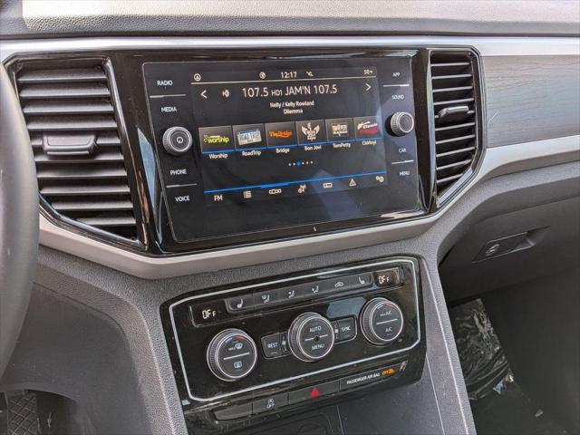 2022 Volkswagen Atlas 3.6L V6 SE w/Technology