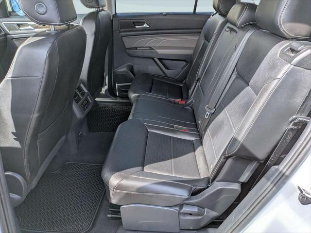 2022 Volkswagen Atlas 3.6L V6 SE w/Technology