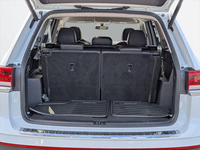 2022 Volkswagen Atlas 3.6L V6 SE w/Technology