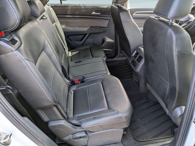 2022 Volkswagen Atlas 3.6L V6 SE w/Technology