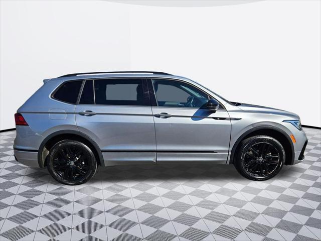 2022 Volkswagen Tiguan 2.0T SE R-Line Black