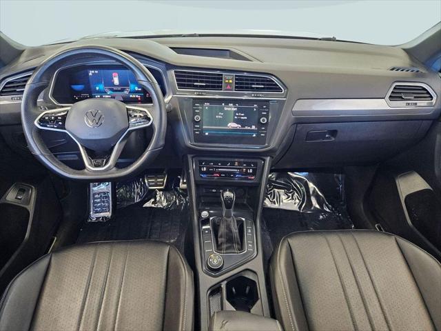 2022 Volkswagen Tiguan 2.0T SE R-Line Black
