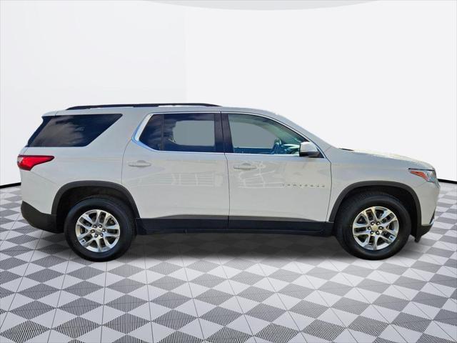 2021 Chevrolet Traverse AWD LT Leather