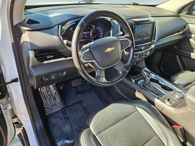 2021 Chevrolet Traverse AWD LT Leather