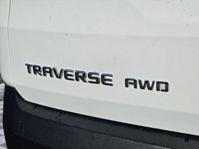 2021 Chevrolet Traverse AWD LT Leather