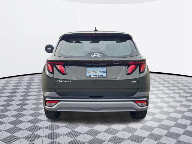 2025 Hyundai Tucson SE