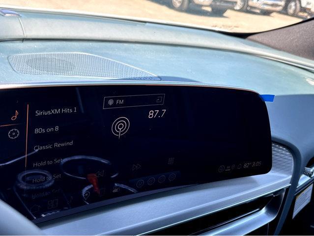2026 Cadillac iQ Signature Sport AWD