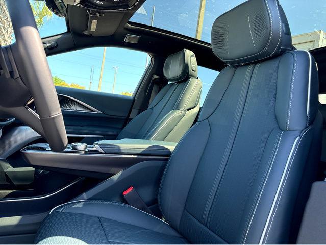 2026 Cadillac iQ Signature Sport AWD
