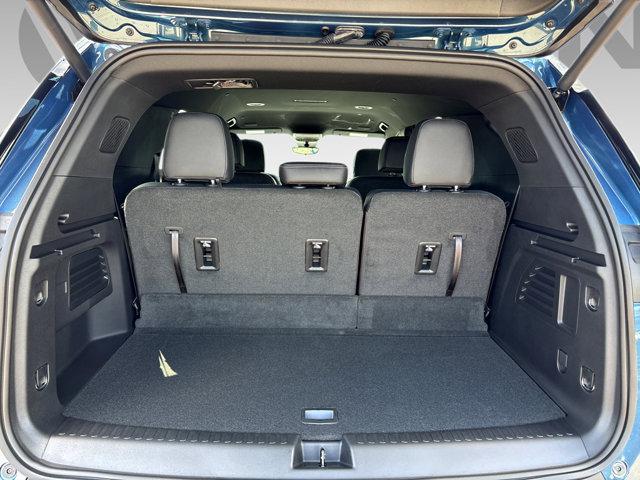 2026 Chevrolet Traverse FWD LT