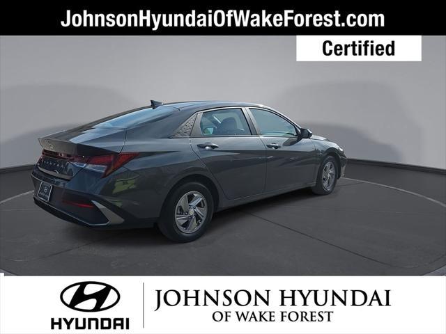 2025 Hyundai Elantra SE