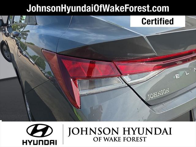 2025 Hyundai Elantra SE