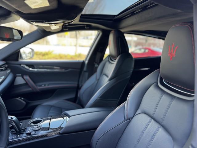 2024 Maserati Quattroporte Modena Ultima Q4