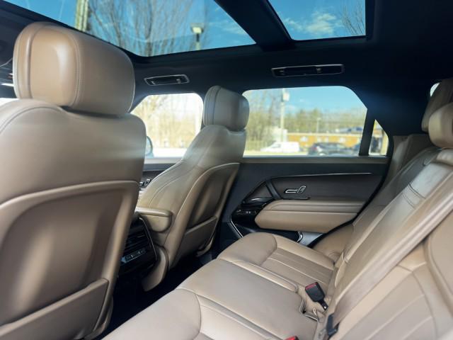 2023 Land Rover Range Rover Sport SE