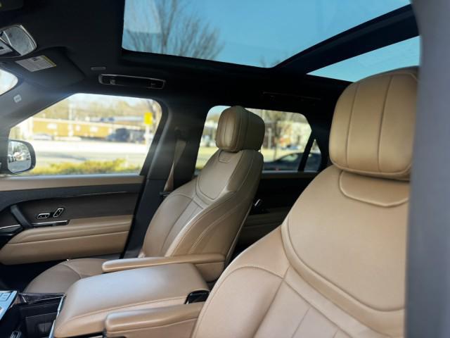 2023 Land Rover Range Rover Sport SE