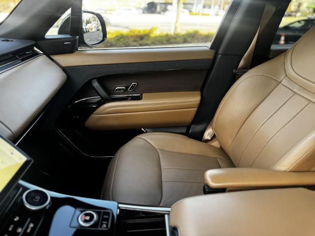 2023 Land Rover Range Rover Sport SE