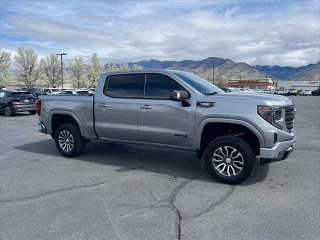 2023 GMC Sierra 1500 4WD Crew Cab Short Box AT4