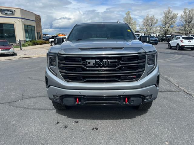 2023 GMC Sierra 1500 4WD Crew Cab Short Box AT4