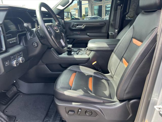2023 GMC Sierra 1500 4WD Crew Cab Short Box AT4
