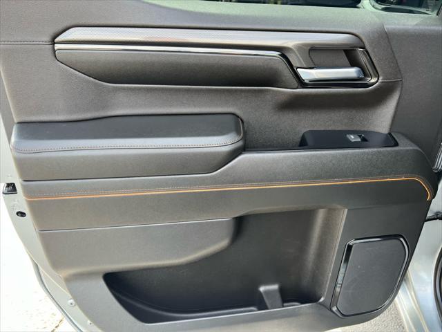 2023 GMC Sierra 1500 4WD Crew Cab Short Box AT4