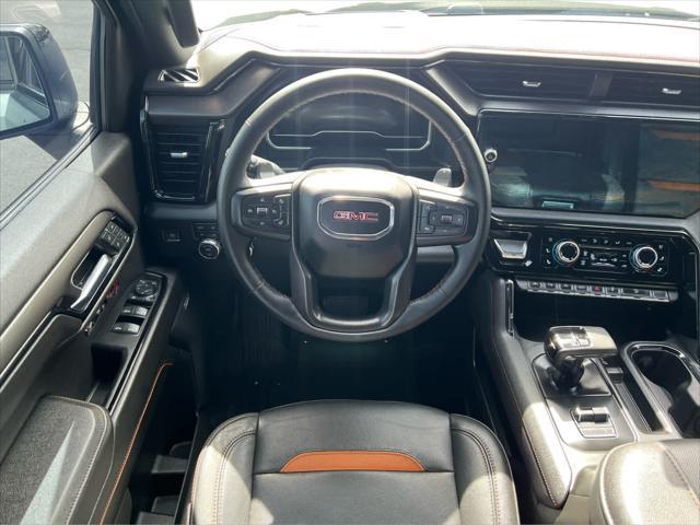 2023 GMC Sierra 1500 4WD Crew Cab Short Box AT4