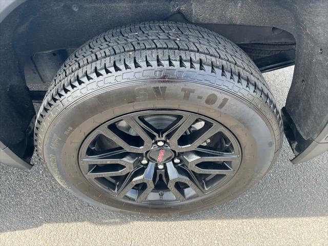 2023 GMC Sierra 1500 4WD Crew Cab Short Box Elevation with 3SB