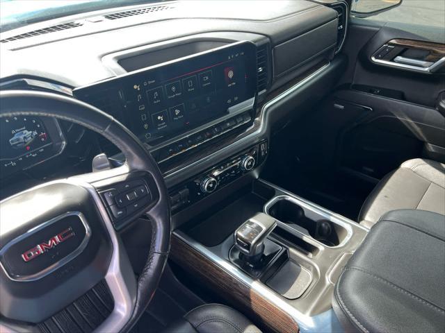 2023 GMC Sierra 1500 4WD Crew Cab Short Box Elevation with 3SB