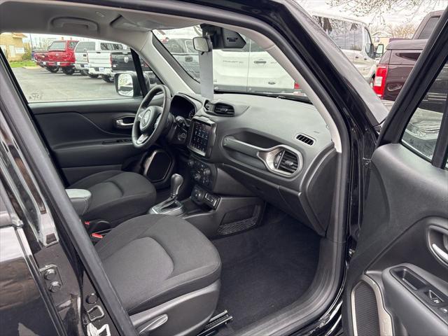 2023 Jeep Renegade Latitude 4x4